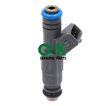 Load image into Gallery viewer, Fuel injector For For-d Mercu-ry OEM 0280155887