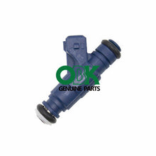 Load image into Gallery viewer, 0280156273 Fuel Injector For Audi A6 A4 Q 2.8 V6 VW Passat upgrade 0280156273
