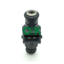 Load image into Gallery viewer, 0280156421 Fuel Injector for TOYOTA