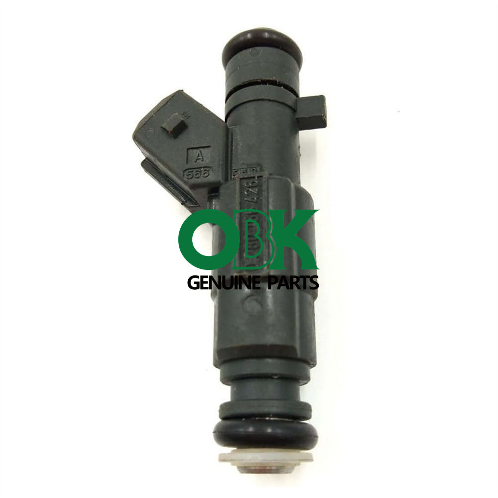 Fuel injector 0280156426 for Corolla Stufenheck 1.6 02-07