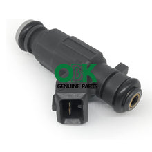 Load image into Gallery viewer, Fuel Injector F01r00m048 for Mazda F01R00M048