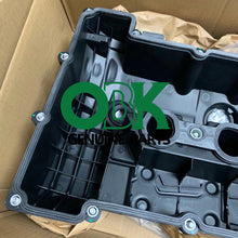 Load image into Gallery viewer, Suitable for BMW N52 E70 E82 E90 E91 128i 528i Z4 X3 X5 cylinder head engine valve cover 11127552281